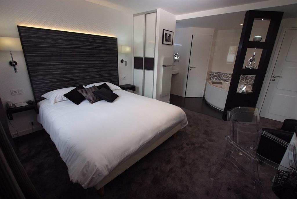 Le Privilege Châteaubourg Kamer foto